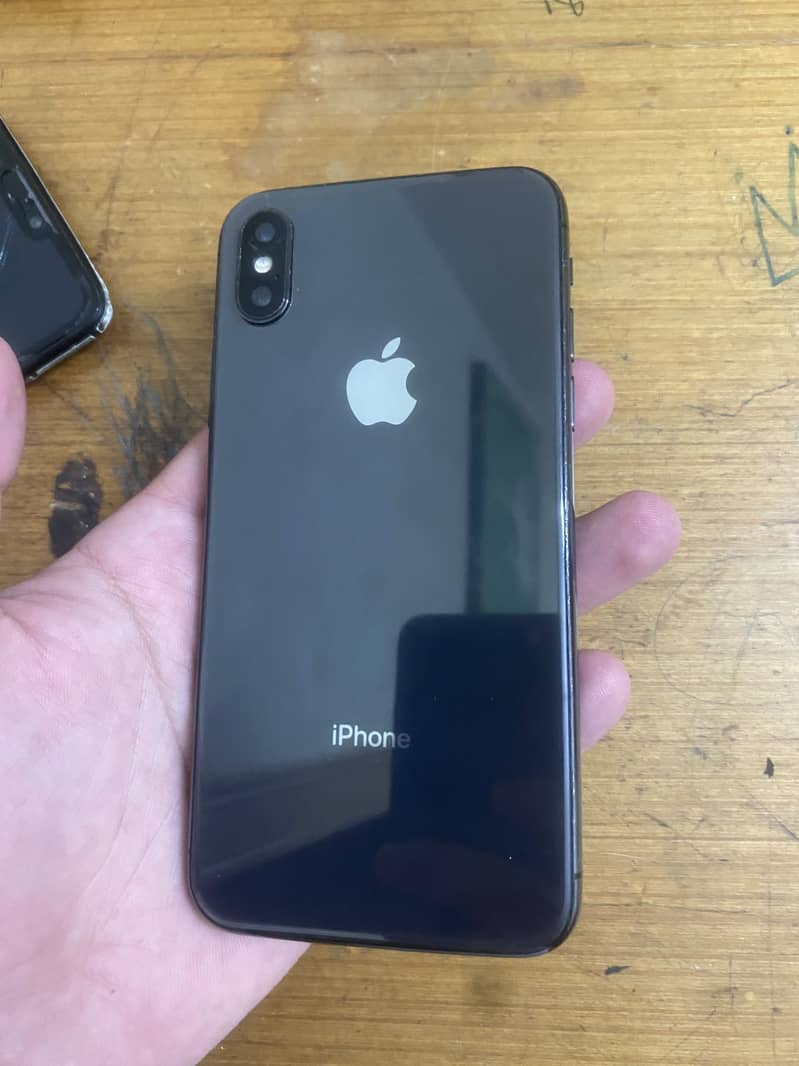 Apple iPhone X 0