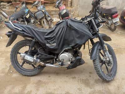 YBR 2015 for Urgent Sale