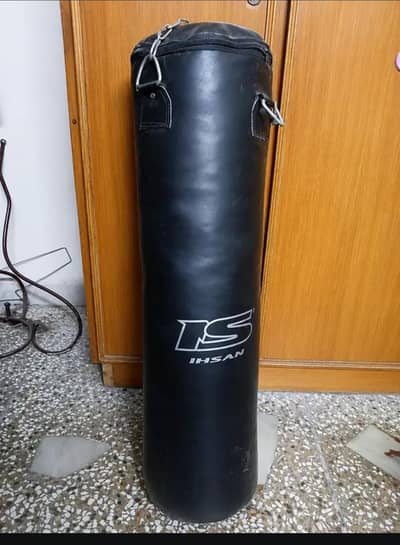Ihsan punching bag | 4FT | Filled | with hanging chain