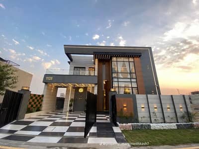 10-Marla House Available For Rent In Rafi Block Sector E Bahria Town Lahore