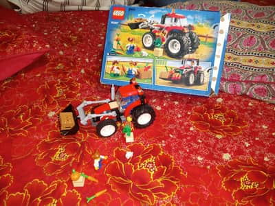 Lego tractor (60287)