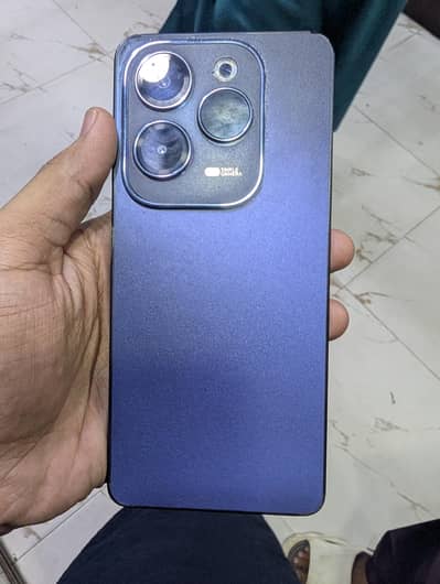 Infinix Hot 40