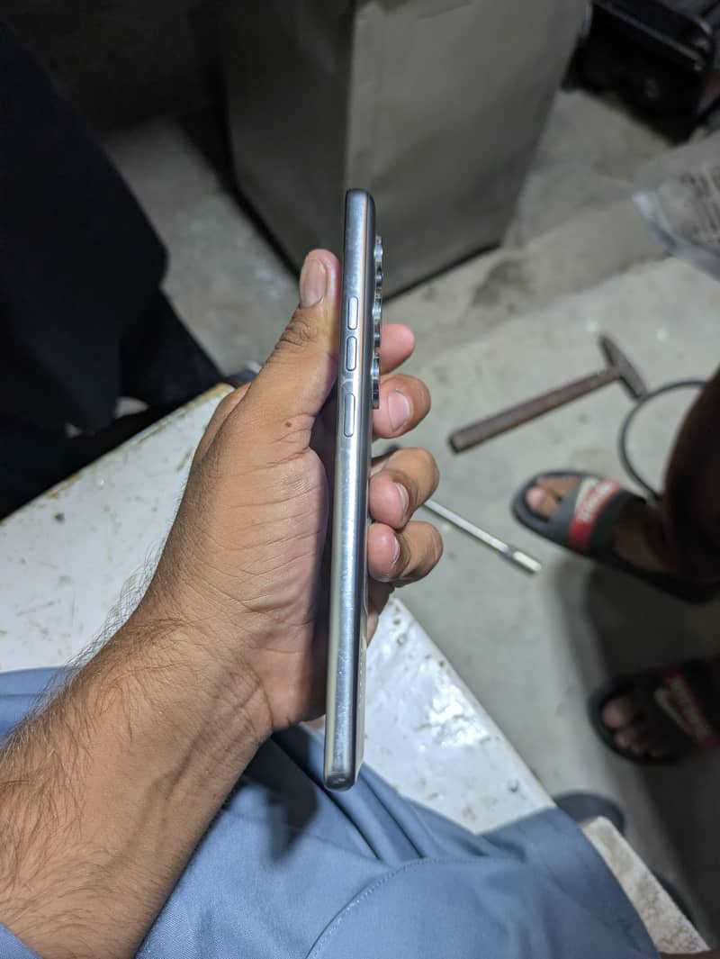 Tecno CAMON 40 0