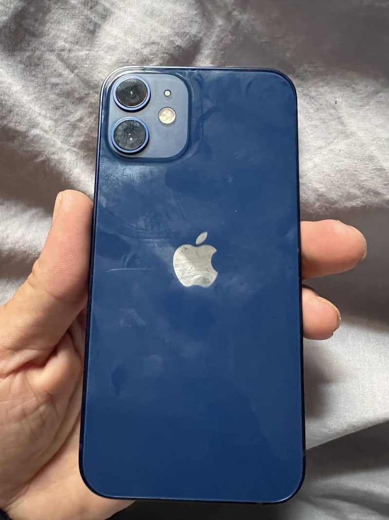 Apple iPhone 12 mini 1