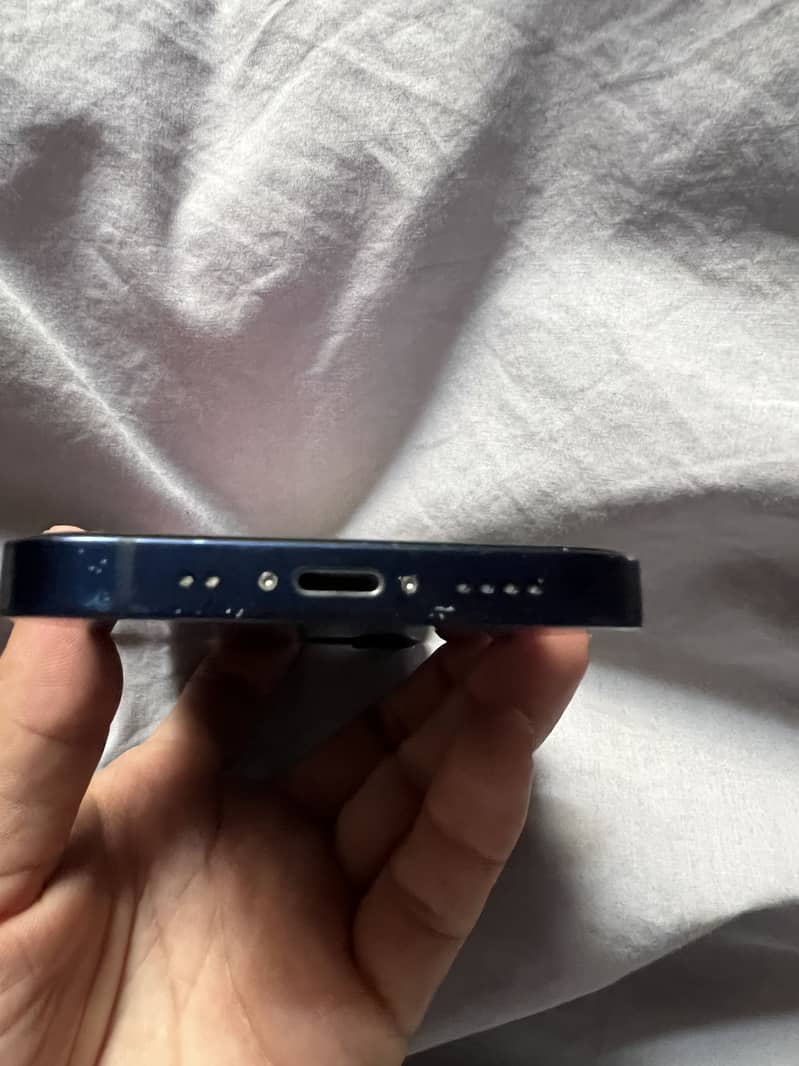 Apple iPhone 12 mini 2