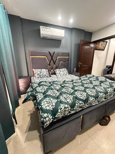 1 bed luxury apartments for rent on daily basis in bahria town lahore