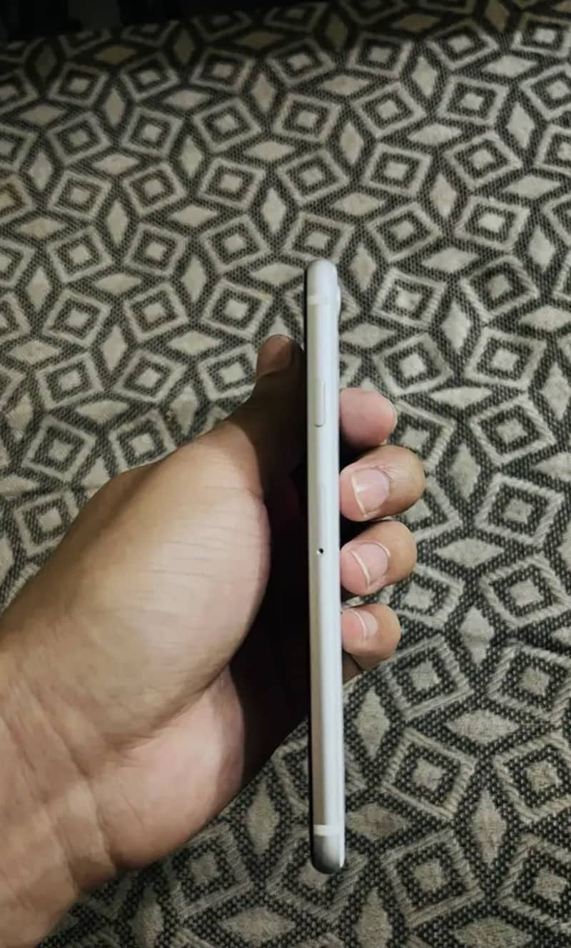 Apple iPhone SE 2