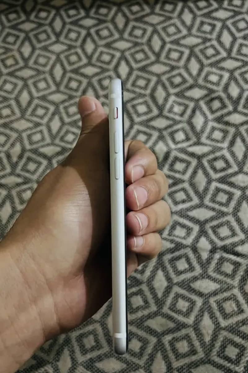 Apple iPhone SE 5