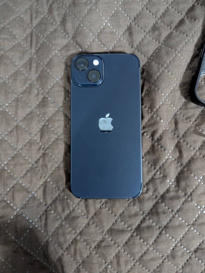 iPhone 13 1