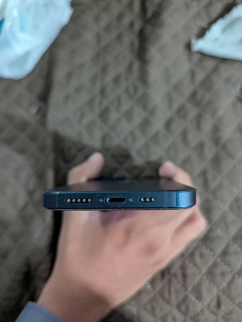 iPhone 13 5