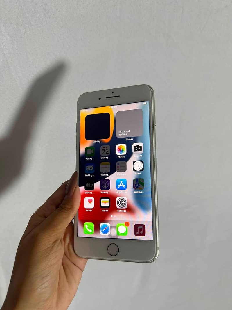 Apple iPhone 7 Plus 3