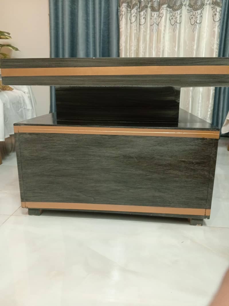 centre table 1