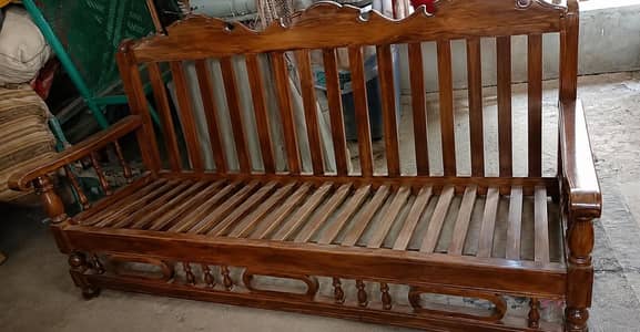 Premium quality solid seesham wood sofa set, excellent  condition,