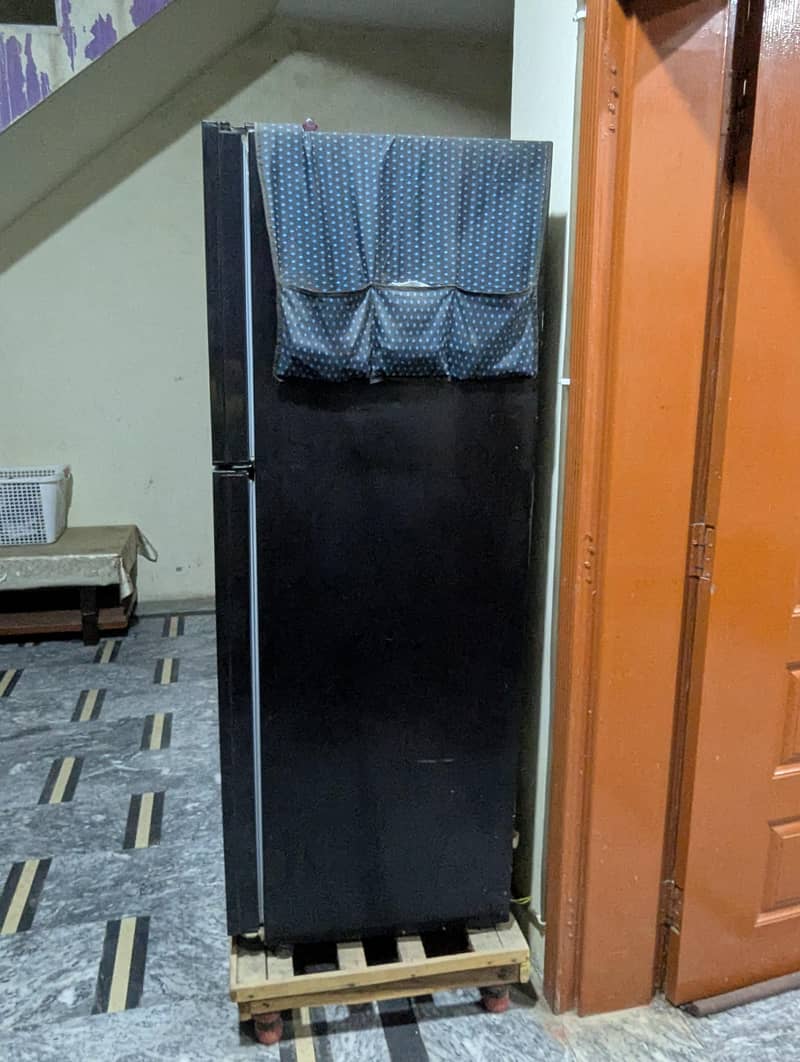 Medium size Refrigerator 1