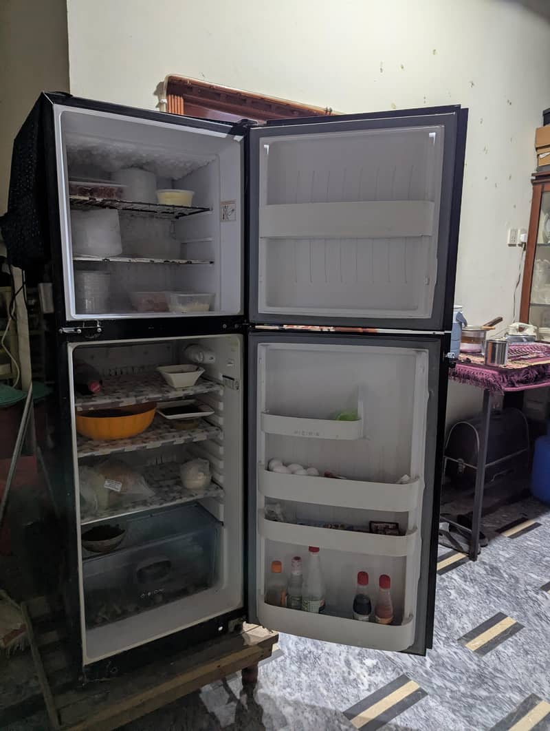 Medium size Refrigerator 2