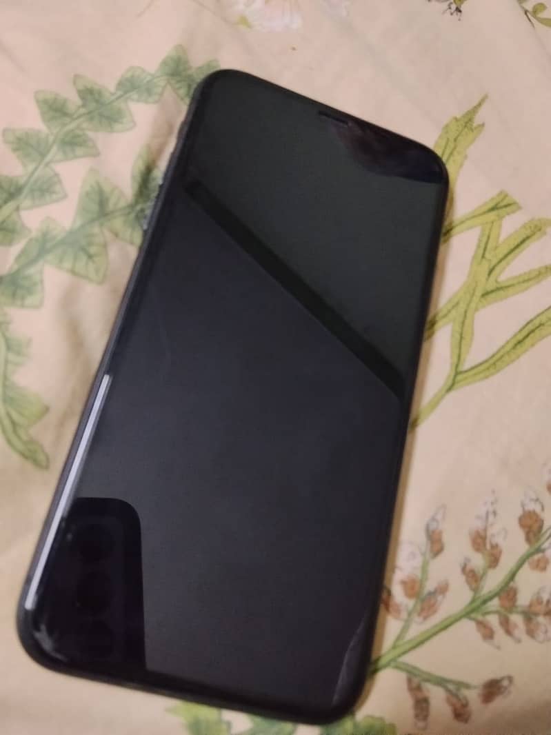 Apple iPhone 11 2