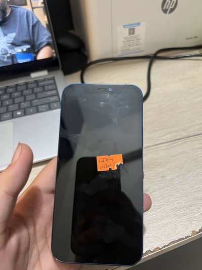 Apple iPhone 12