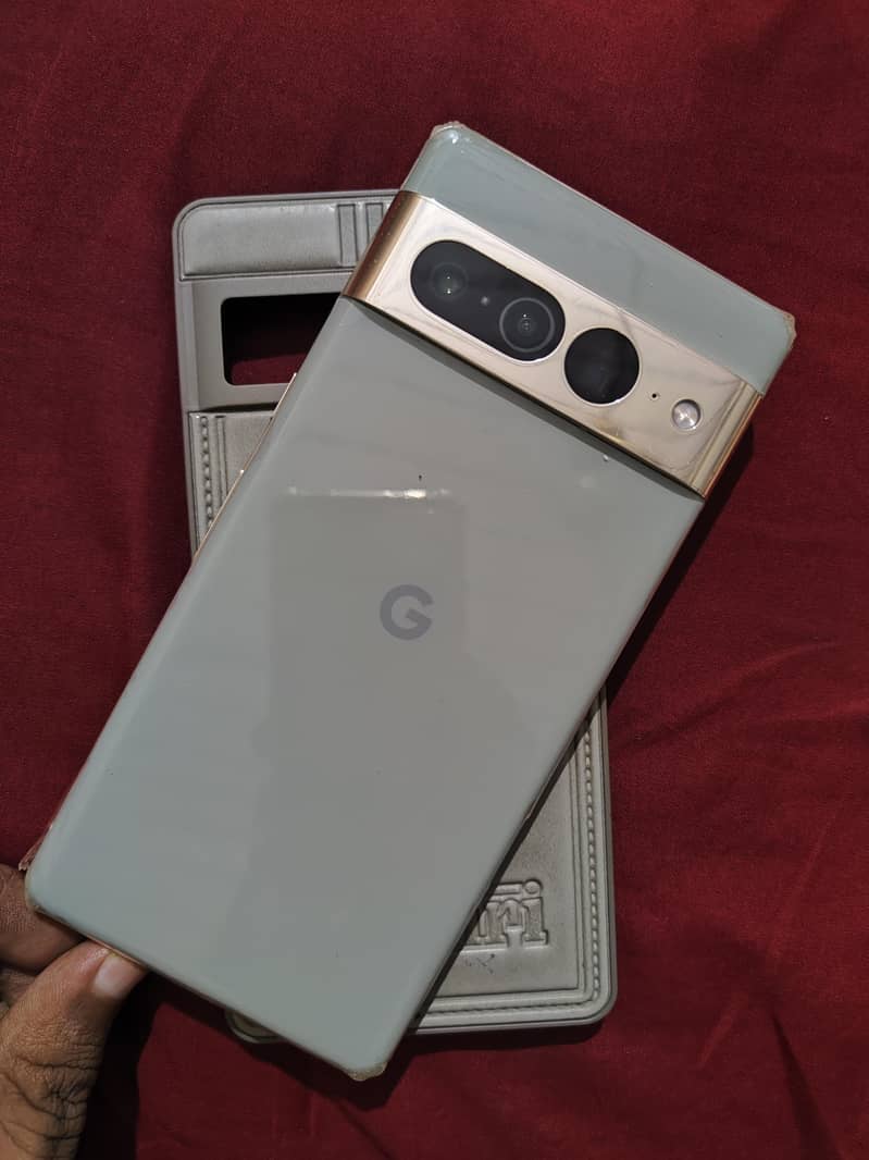 Google Pixel 7 Pro 0