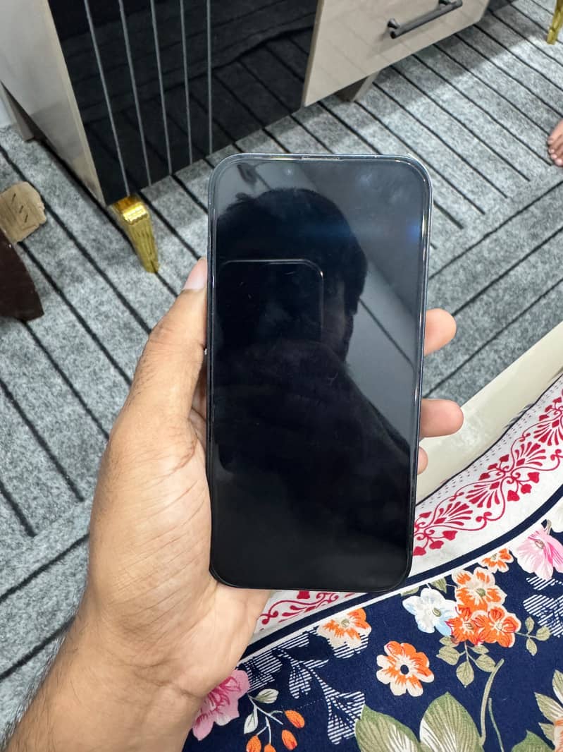 Apple iPhone 14 5