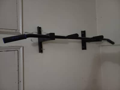 Brand New Wall Mounted 3-Grip Pull Up Bar - Heavy Duty - Karachi