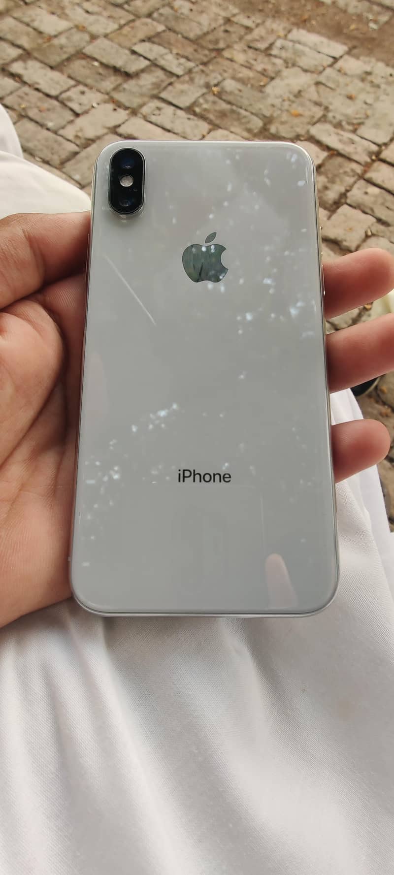 Apple iPhone X 3