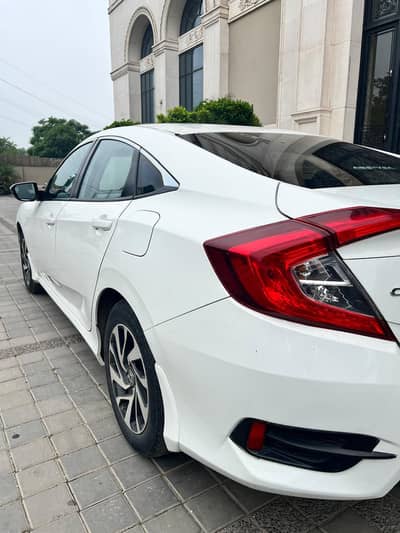 Honda Civic orial on rent