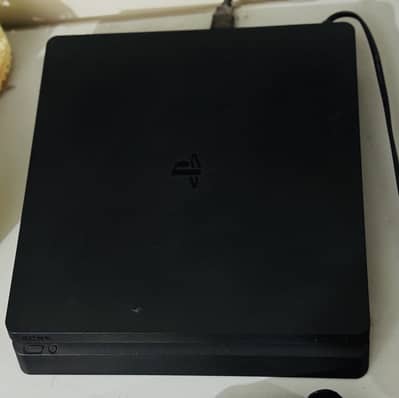 Playstation 4 slim 512 GB black