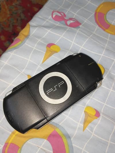 Psp in good condition. . bargain available  03027893775