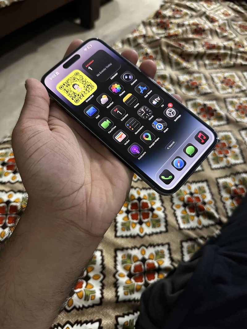 iPhone 14 Pro Max 1