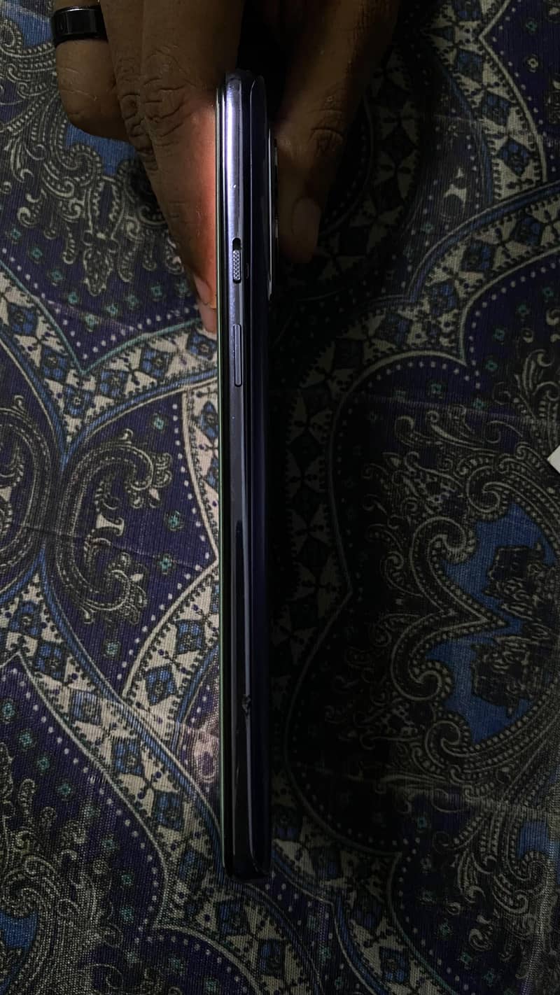 One Plus 9R 4