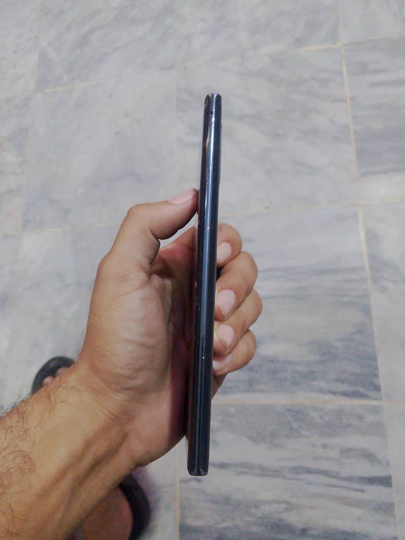 Samsung Mobile Note 10 Plus 3