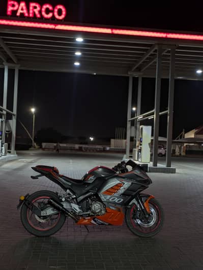 Ducati Gt Edition 400cc dual calendar