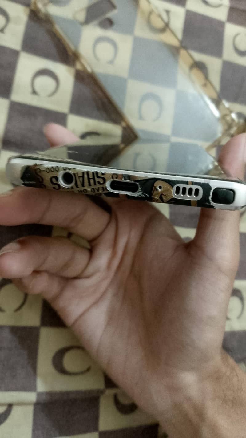 Samsung Mobile Note 9 3