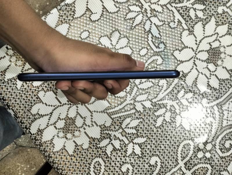 Honor 7C 4