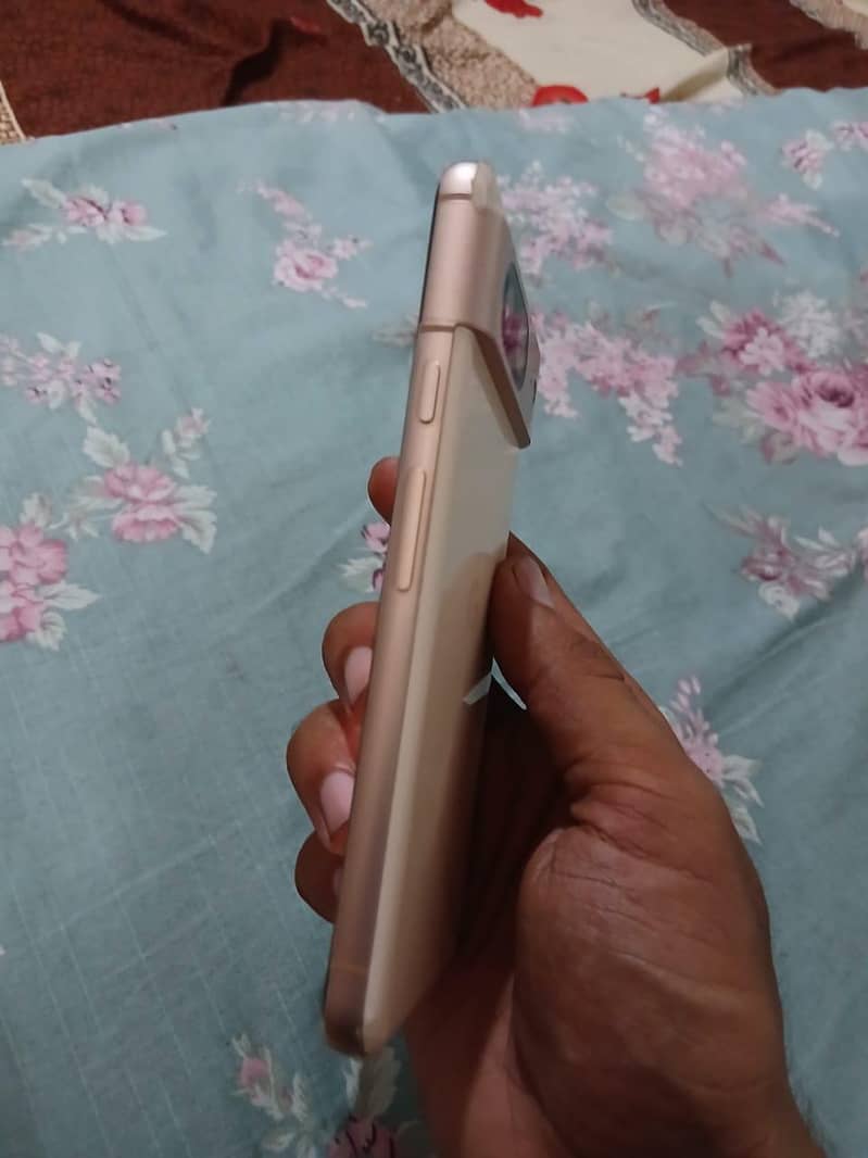 Google Pixel 8 3