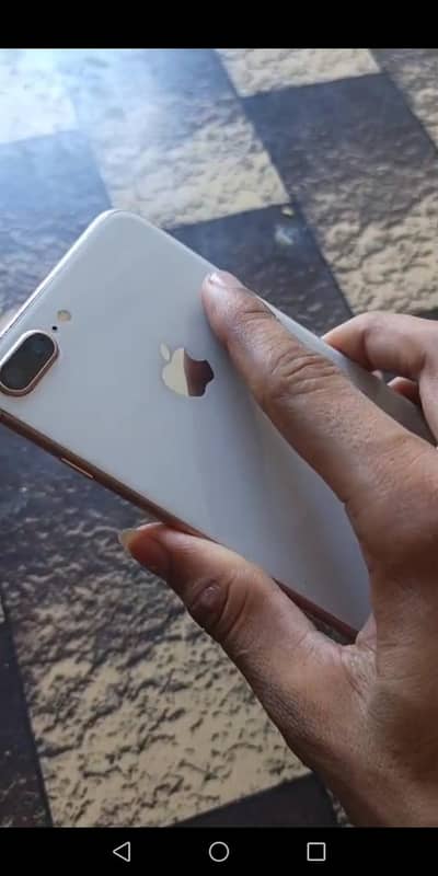 Apple iPhone 8 Plus