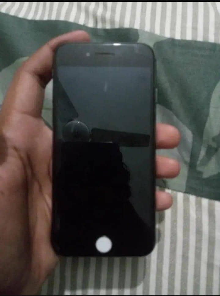 Apple iPhone 8 11