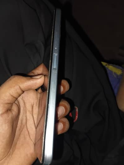Vivo Y21e