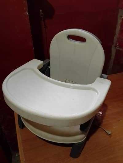 Deluxe Folding Toddler to Baby Booster Seat