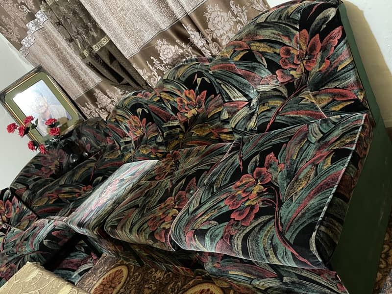 6 seater Sofa 4