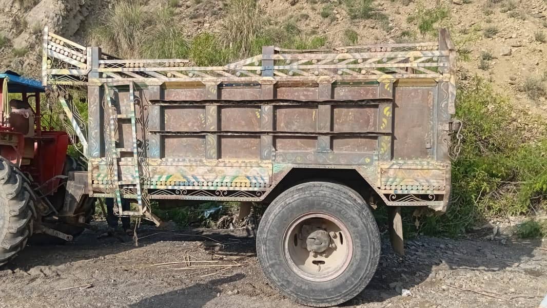 tractor trolley 8