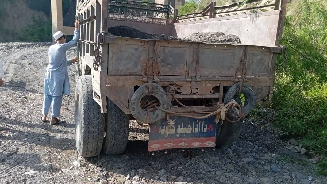 tractor trolley 9