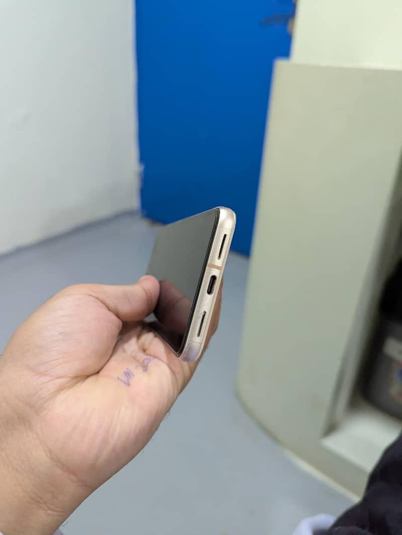pixel 8 3