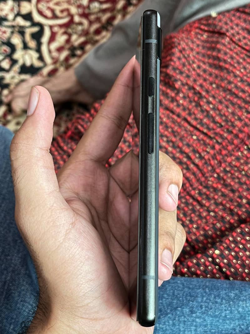 Google Pixel 6a 1