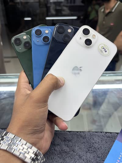Apple iPhone 13 (Pta Approved)