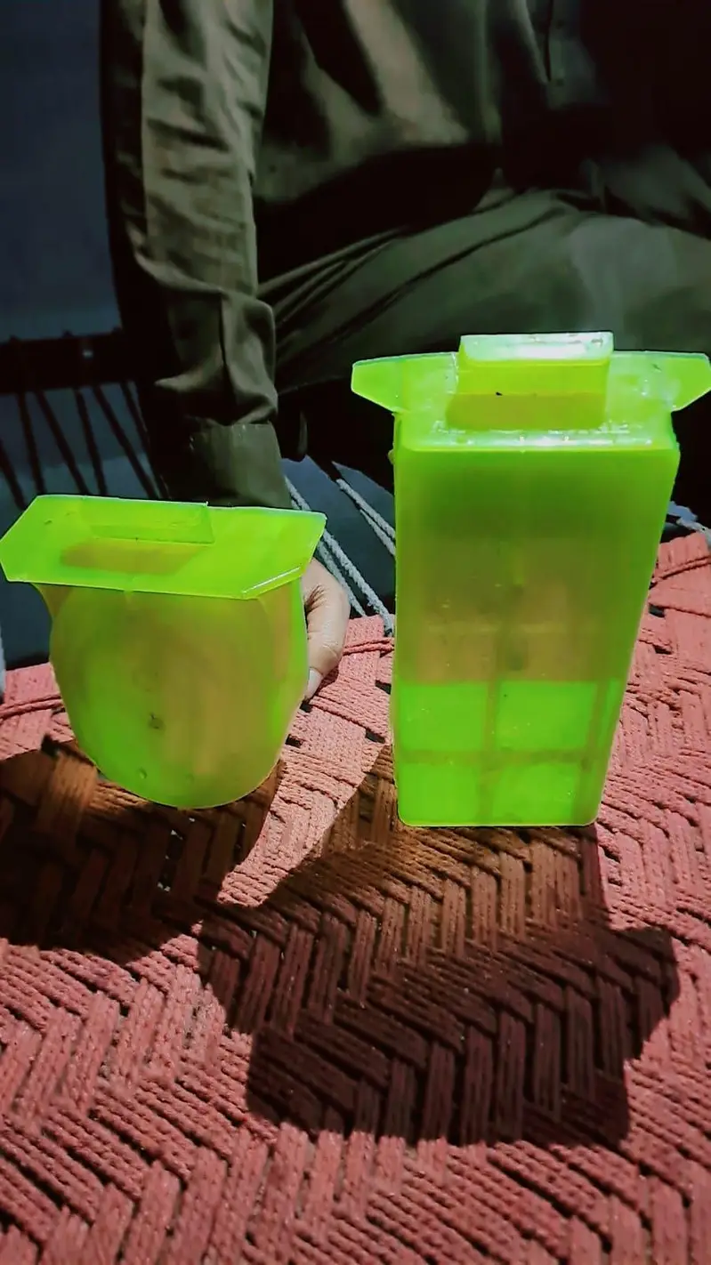 Bird cage water food feeder set — photo 3