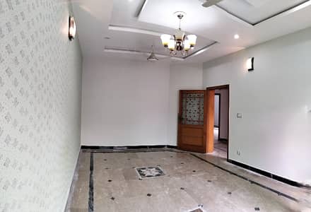 10 Marla Upper Portion Available For Rent In Gulraiz Housing Scheme Rawalpindi