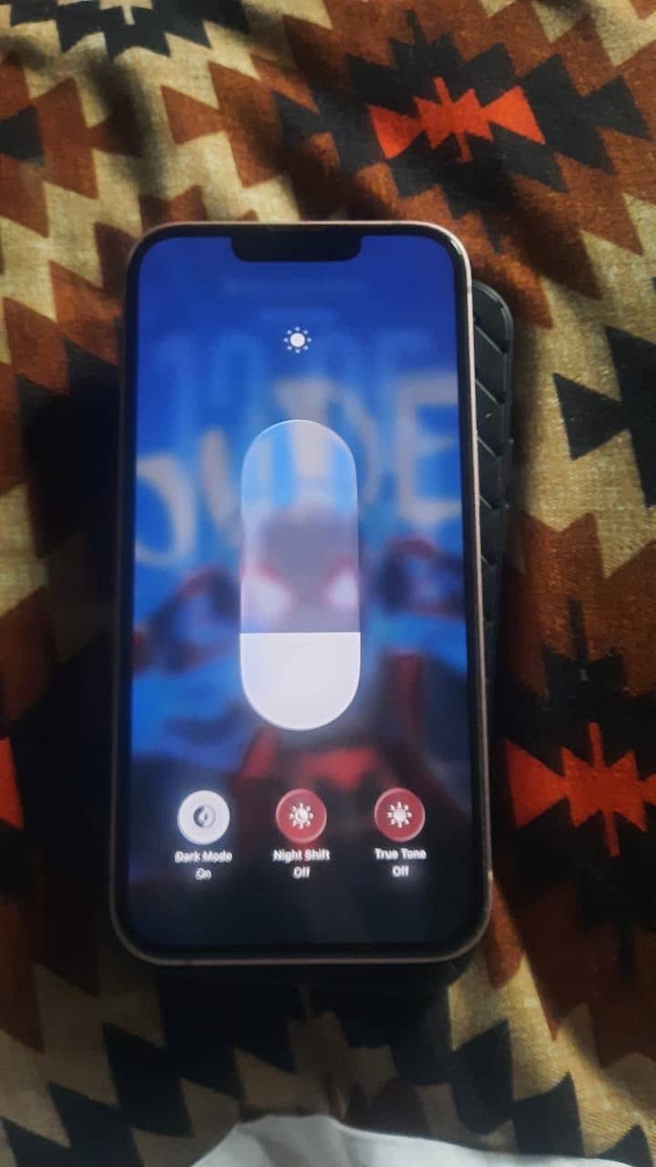 Apple iPhone 13 1
