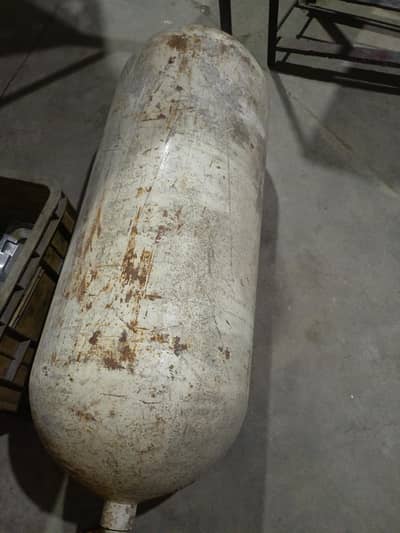 CNG cylinder with kit
