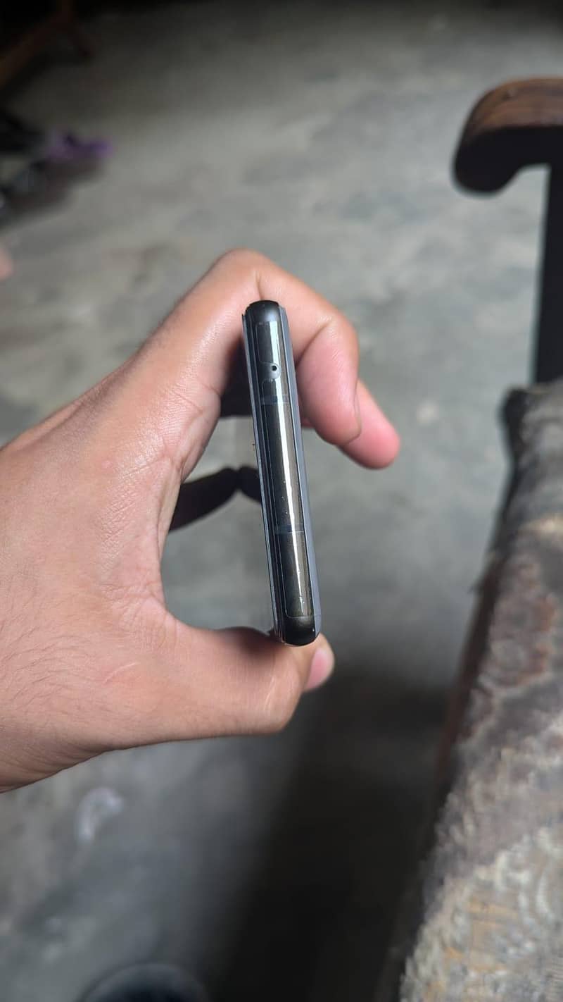 Google Pixel 6a 3